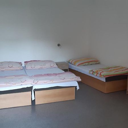 Apartman Fortuna Štúrovo Eksteriør billede