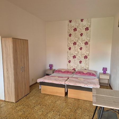 Apartman Fortuna Štúrovo Eksteriør billede